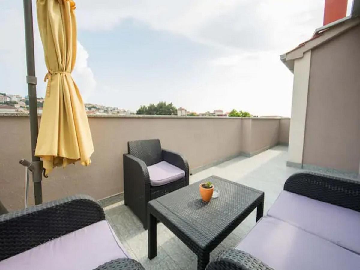 Holiday Home J&D No 2 Podstrana Ngoại thất bức ảnh