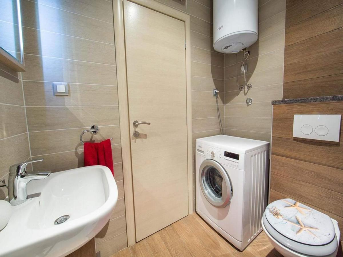 Holiday Home J&D No 2 Podstrana Ngoại thất bức ảnh
