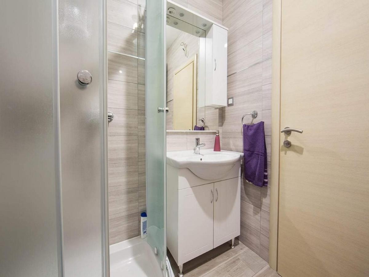 Holiday Home J&D No 2 Podstrana Ngoại thất bức ảnh